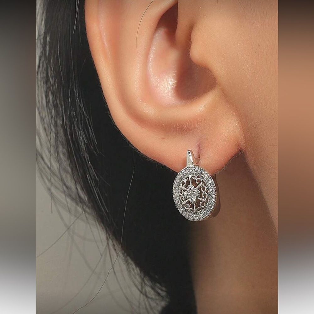 Silver Crystal Earrings M1330